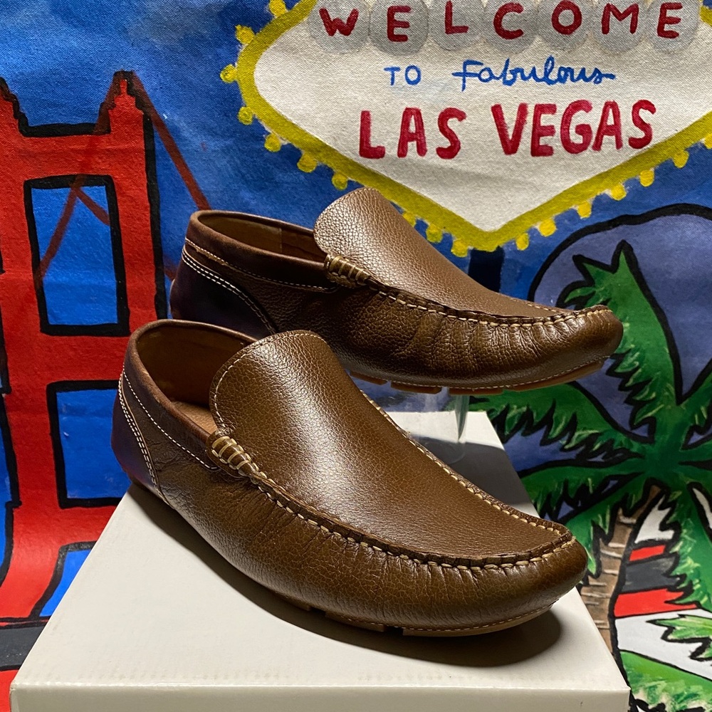 Steve Madden “Dune”